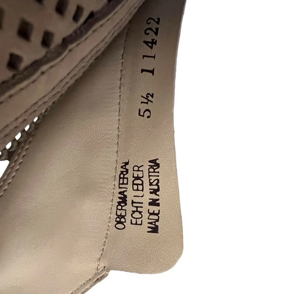 Paul Green Bonzai Perforated Nubuck Ankle Bootie Beige UK 5.5 US 8 Fall Boho - Picture 5 of 8